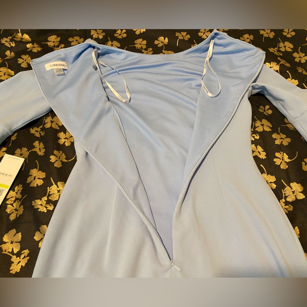NWT Calvin Klein Bell Sleeve Sheath Dress Blue with Pearl Accents / Size 4 - Picture 10 of 16